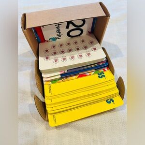 Dr Seuss Flashcard Game Pack – Yellow and Multicolor Educational Cards